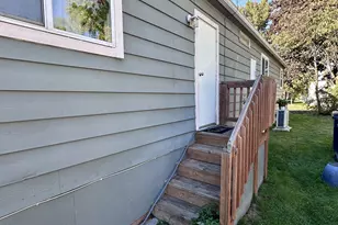 555 N Danebo Ave, Eugene, OR 97402 - Photo 29