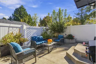 4716 SW Brugger St, Portland, OR 97219 - Photo 29