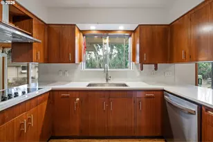 21525 SE Oak St, Gresham, OR 97030 - Photo 13