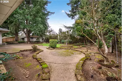 21525 SE Oak St, Gresham, OR 97030 - Photo 41