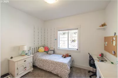 843 Sun Valley Ave, Silverton, OR 97381 - Photo 27