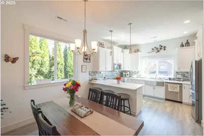 843 Sun Valley Ave, Silverton, OR 97381 - Photo 9