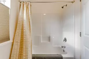 39464 Walterville Ln, Springfield, OR 97478 - Photo 19