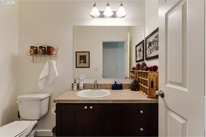 39464 Walterville Ln, Springfield, OR 97478 - Photo 13