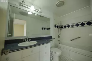9894 SW Kimberly Dr, Tigard, OR 97224 - Photo 23