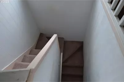 5938 NE 57th Ave, Portland, OR 97218 - Photo 17