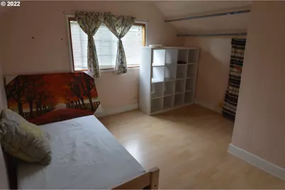 5938 NE 57th Ave, Portland, OR 97218 - Photo 13