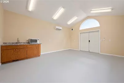 468 72nd St, Springfield, OR 97478 - Photo 37