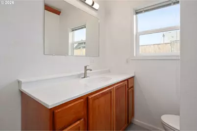 468 72nd St, Springfield, OR 97478 - Photo 39