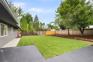 300 SE Morlan Ave, Gresham, OR 97080 - Photo 13