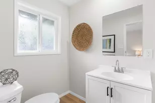 300 SE Morlan Ave, Gresham, OR 97080 - Photo 7
