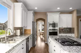 1390 NE 11th Ave, Canby, OR 97013 - Photo 11