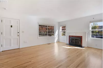 5012 N Yale St, Portland, OR 97203 - Photo 3
