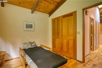 21400 NW Watson Rd, Scappoose, OR 97056 - Photo 17