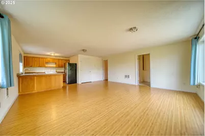 21400 NW Watson Rd, Scappoose, OR 97056 - Photo 25