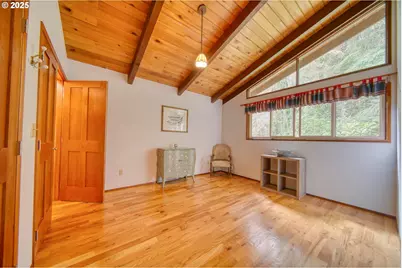 21400 NW Watson Rd, Scappoose, OR 97056 - Photo 15