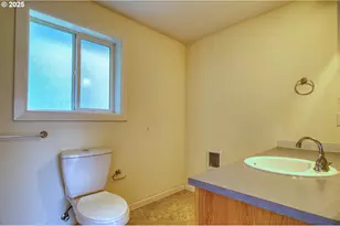 21400 NW Watson Rd, Scappoose, OR 97056 - Photo 29