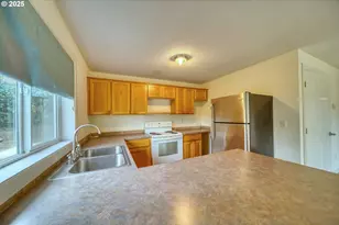 21400 NW Watson Rd, Scappoose, OR 97056 - Photo 27