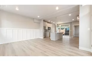 9406 N Saint Louis Ave, Portland, OR 97203 - Photo 7