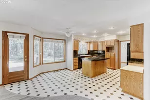 15035 SW Gearhart Dr, Beaverton, OR 97007 - Photo 13