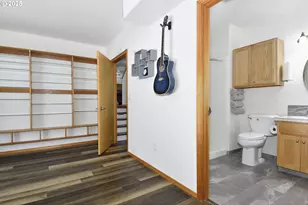 2036 NW Woodland Dr, McMinnville, OR 97128 - Photo 21