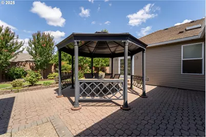 1719 NW Troon Ct, McMinnville, OR 97128 - Photo 29