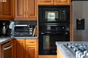 1719 NW Troon Ct, McMinnville, OR 97128 - Photo 17