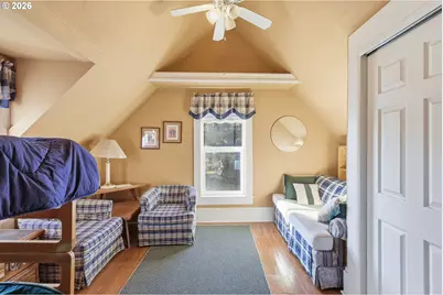 429 S Main St, Newberg, OR 97132 - Photo 21