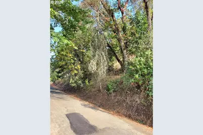 2373 W Military Ave, Roseburg, OR 97471 - Photo 19