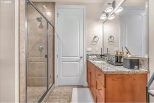 707 N Hayden Island Dr, Portland, OR 97217 - Photo 21