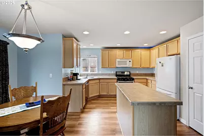 265 Casting St, Albany, OR 97322 - Photo 11