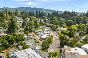 7560 SW 31st Ave, Portland, OR 97219 - Photo 17