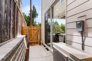 7560 SW 31st Ave, Portland, OR 97219 - Photo 15