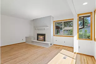 3123 SE 129th Ave, Portland, OR 97236 - Photo 7