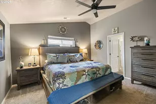 558 S 48th Pl, Springfield, OR 97478 - Photo 11