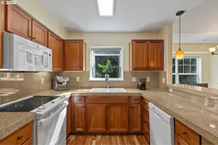 30406 SW Ruth St, Wilsonville, OR 97070 - Photo 15