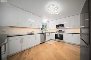 42600 E Larch Mountain Rd, Corbett, OR 97019 - Photo 17