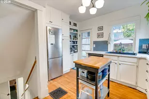 7217 N Polk Ave, Portland, OR 97203 - Photo 13