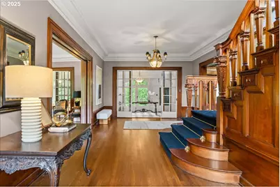 1965 SW Montgomery Pl, Portland, OR 97201 - Photo 3