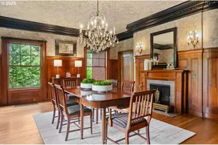 1965 SW Montgomery Pl, Portland, OR 97201 - Photo 13