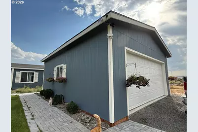 86880 Glitter Ln, Christmas Valley, OR 97641 - Photo 33