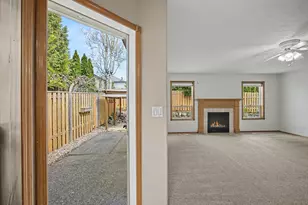 1290 SE Larch Way, Gresham, OR 97080 - Photo 15