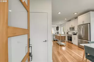 1390 N Simpson St, Portland, OR 97217 - Photo 5