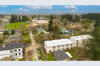 1390 N Simpson St, Portland, OR 97217 - Photo 27
