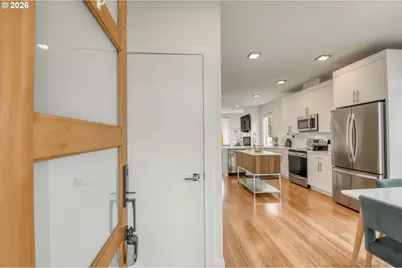 1390 N Simpson St, Portland, OR 97217 - Photo 3