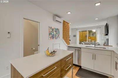 1390 N Simpson St, Portland, OR 97217 - Photo 9