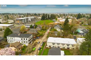 1390 N Simpson St, Portland, OR 97217 - Photo 27