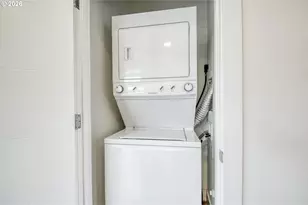 1390 N Simpson St, Portland, OR 97217 - Photo 23