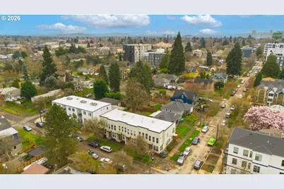 1390 N Simpson St, Portland, OR 97217 - Photo 25