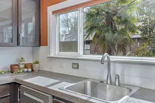 929 SE 16th Ave, Portland, OR 97214 - Photo 17